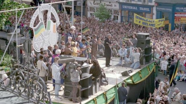 Mr Mandela was in Dublin city on the same day the Irish football team returned from the World Cup in Italy (Pic: Dublin City Library and Archive)