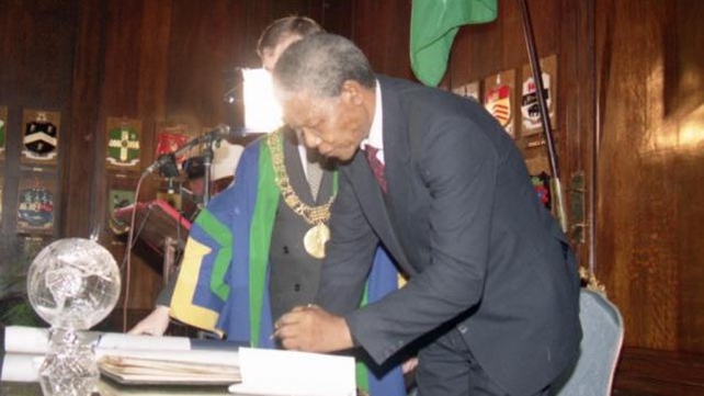 Lord Mayor Sean Haughey told those present: 'The people of Dublin walk taller because you are amongst us.' (Pic: Dublin City Library and Archive)