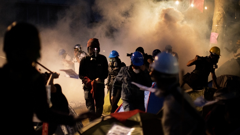 Police in Istanbul have stormed a group of protesters in Gezi Park