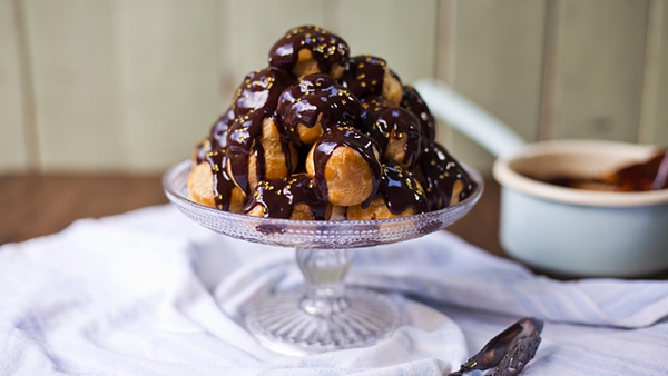 Profiterole Mountain