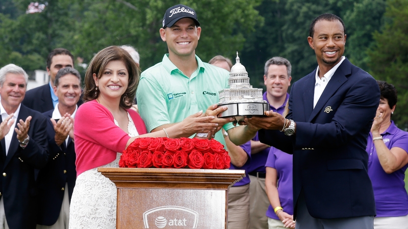 Tiger Woods was on hand to present Bill Haas with the winning trophy