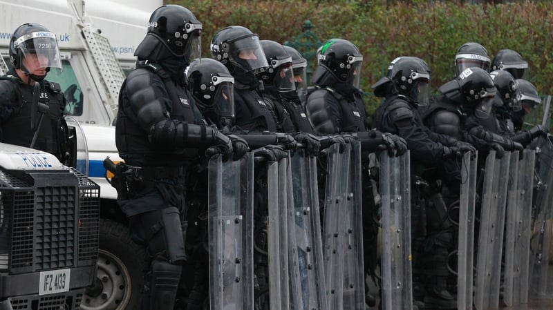 The Government and the British government plan new talks on peace in Northern Ireland