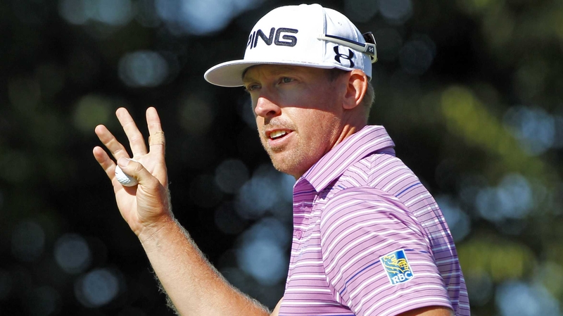 Hunter Mahan held a two-shot lead in Oakville