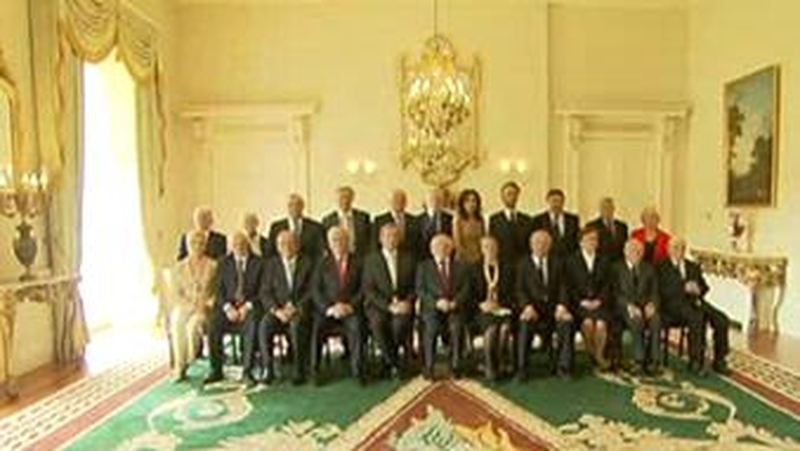 Six Council of State members six want the existing oath to be replaced by a pledge of commitment to the Constitution