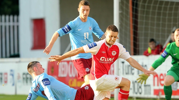 St Pat's lead at the top of the table has been cut to a point