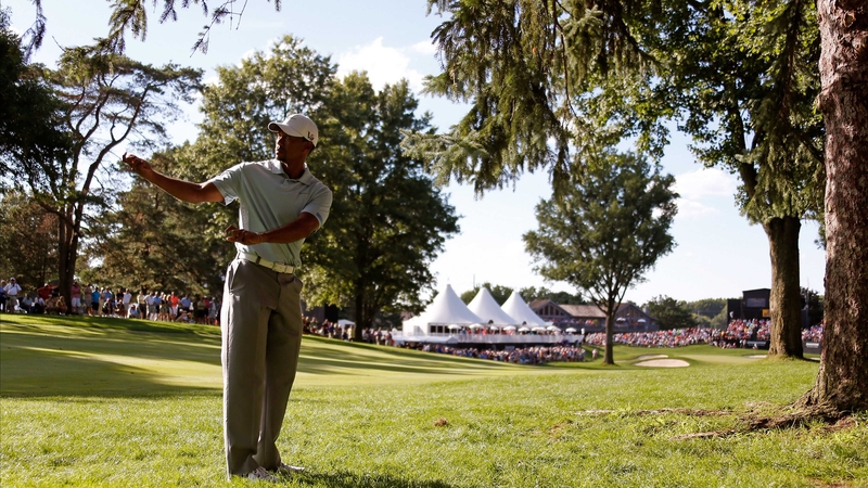 Tiger Woods is still seven shots clear