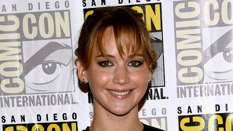 Lawrence: “They brought in pictures of me where I was basically naked and told me to use them as motivation for my diet