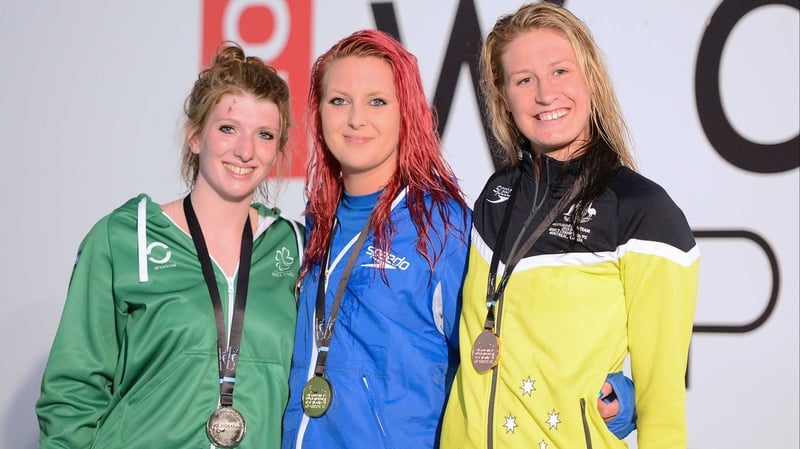 Bethany Firth (left) with her silver medal in Montreal