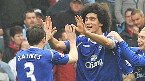 Leighton Baines and Marouane Fellaini remain Manchester United's top targets