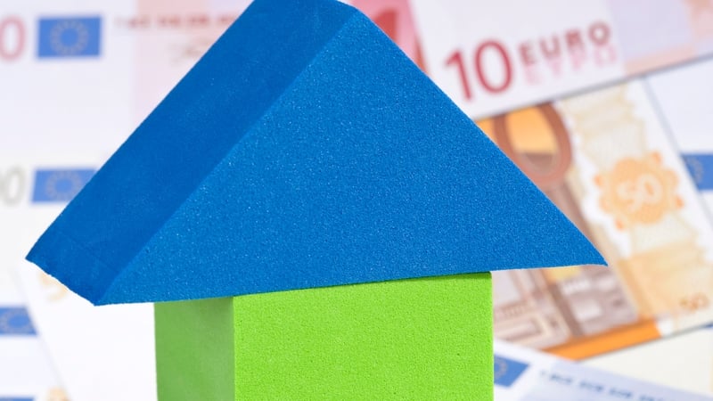 Owen Callan, Financials Analyst at Investec, tells Brian Finn that AIB and the Government are likely preparing for a further sale of shares in the coming months
