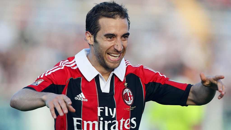 Mathieu Flamini is back with Arsenal