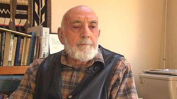 Thomas Kinsella