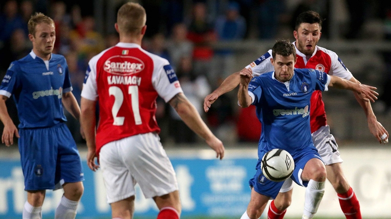 Limerick's Stephen Bradley and Killian Brennan of St Patrick's Athletic tussle for the ball