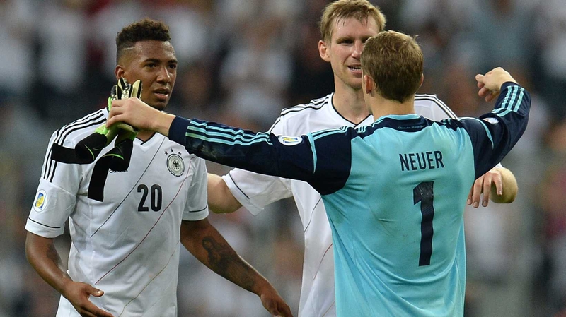 Manuel Neuer: 'I try to intervene in the game as much as possible, and to speak to my team-mates'