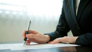 Should pay transparency rules be delayed?