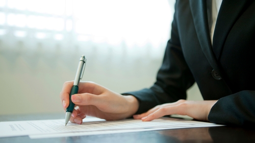 24% of applicants are female, but women account for 41% of appointments
