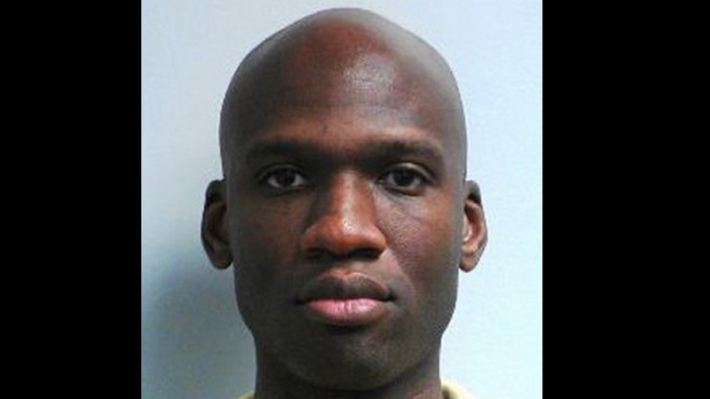 Aaron Alexis received a "secret" clearance in 2008 despite violent incidents in the past