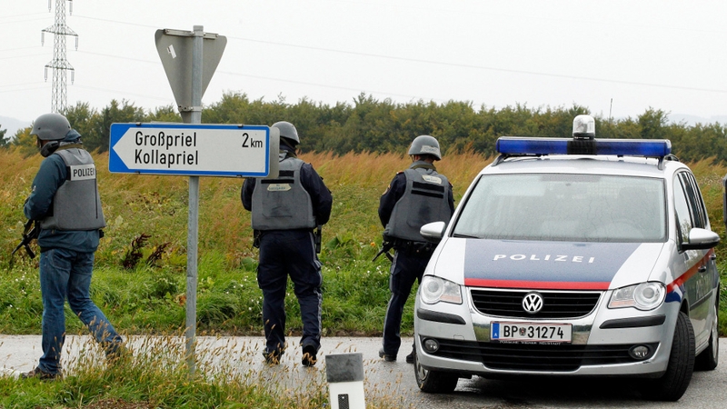 Farmhouse near Melk is surrounded by special forces