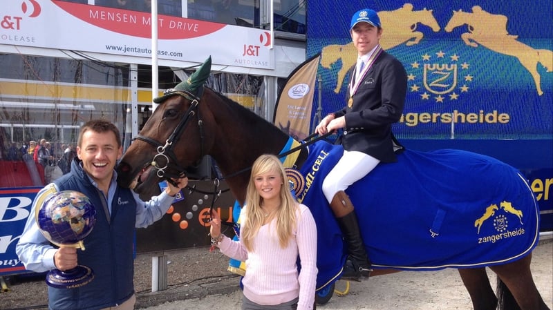 Greg Broderick wins gold at the World Breeding Championships on Arraghbeg Clover (Pic: Declan Orpen)