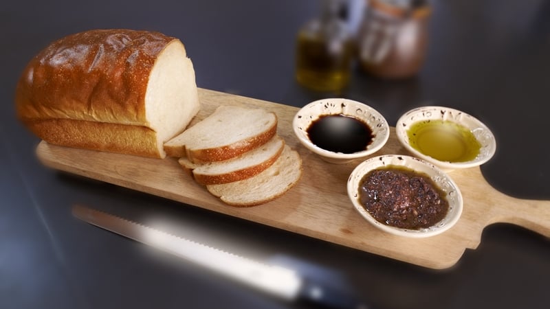 Rachel Allen shares her recipe for home-made white yeast bread.