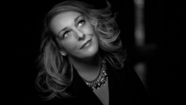 Lyrical Lynch replaces comical Katherine at the Sugar Club