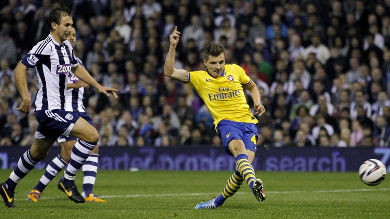 Thomas Eisfeld finds the net for Arsenal