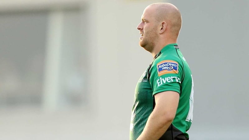 Sean Henry comes in for the injured Jason Harris-Wright