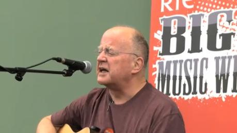 Moore - Has a severe lung infection