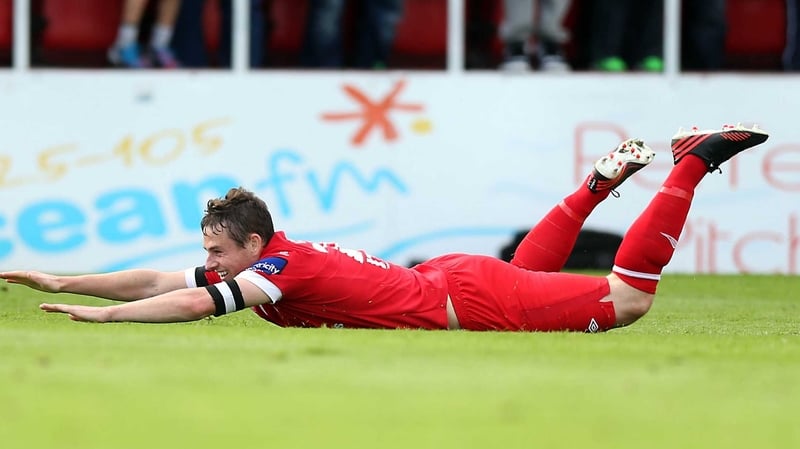 Danny Ventre of Sligo celebrates the first goal