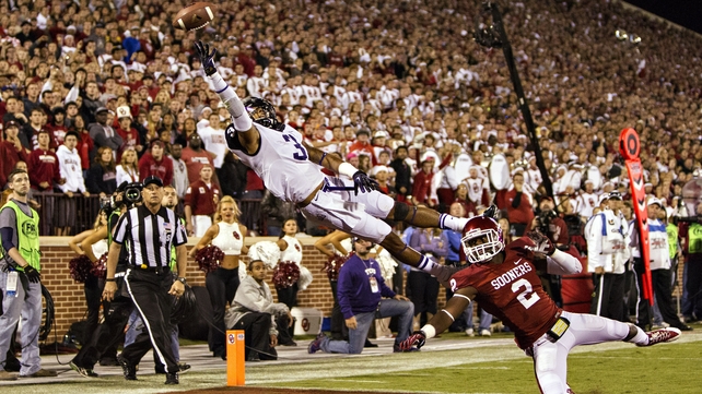 Brandon Carter of the TCU Horned Frogs cannot reach a pass against the Oklahoma Sooners