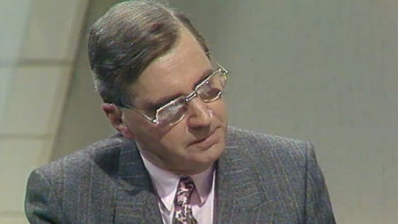 Brian Farrell presenting a 'Today Tonight' Budget Special in 1987.