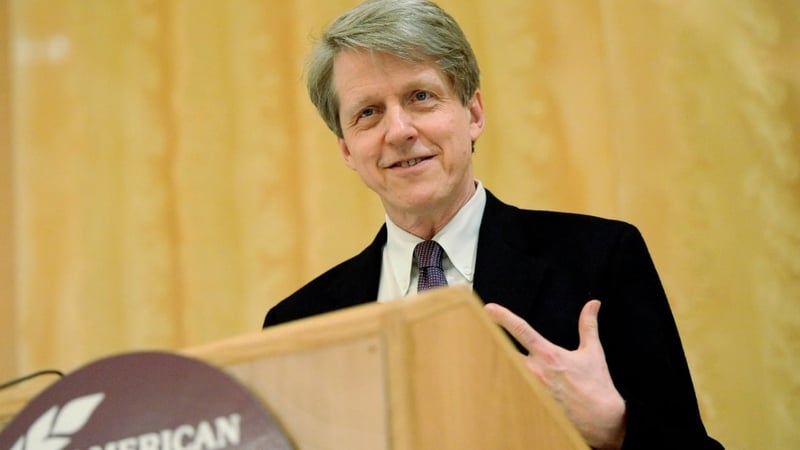 Robert Shiller one of three US economists to win the 2013 economics Nobel prize