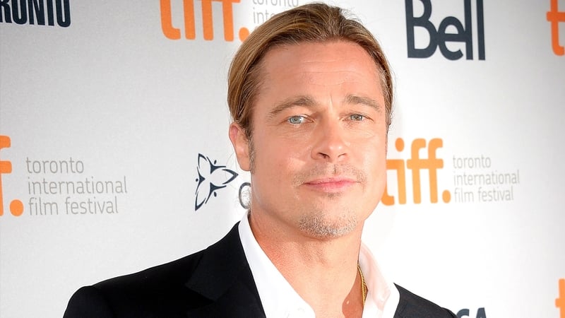 Brad Pitt buys son Justin Bieber portrait - report