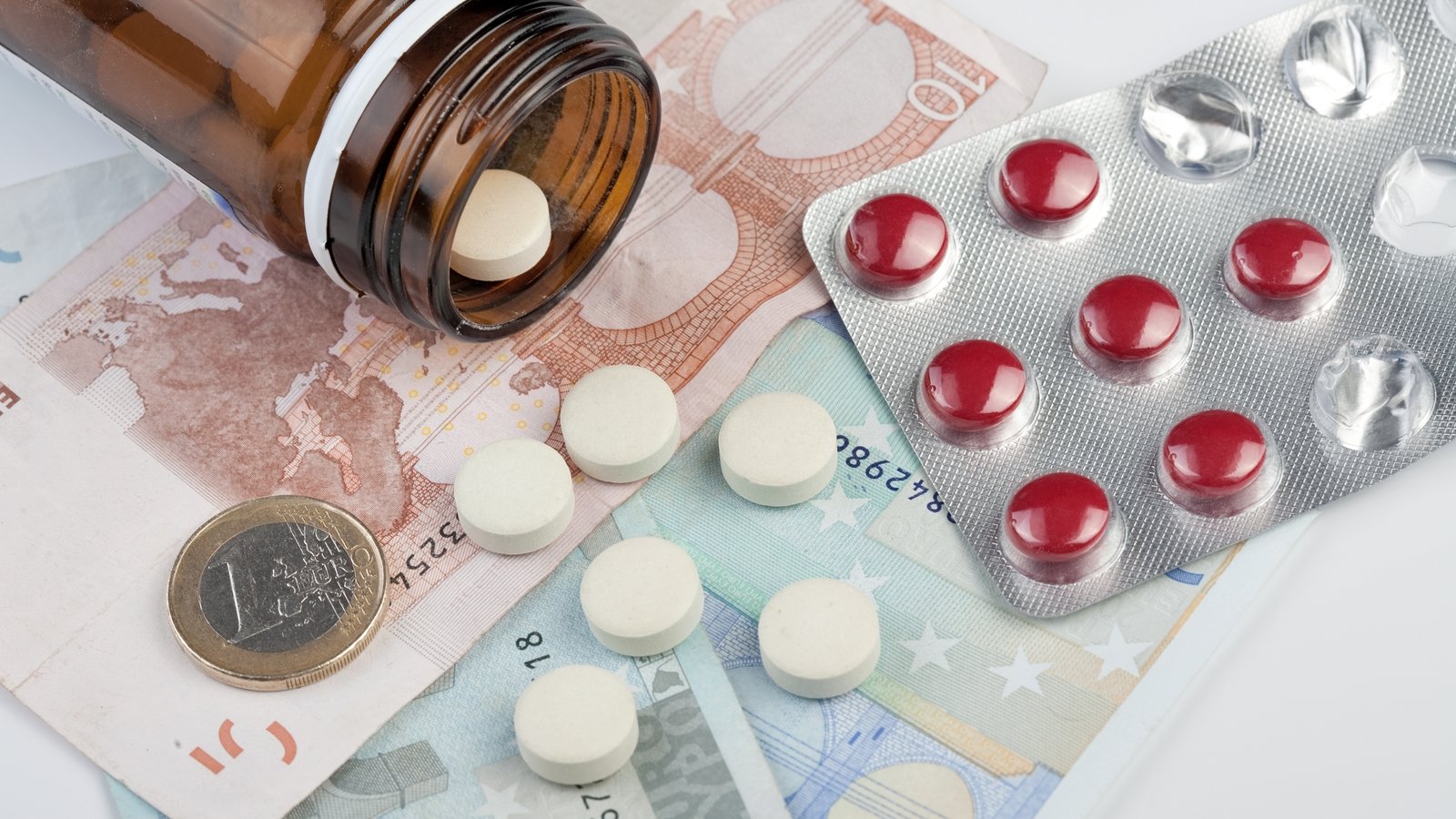 Drugmakers brace for Europe pricing battle