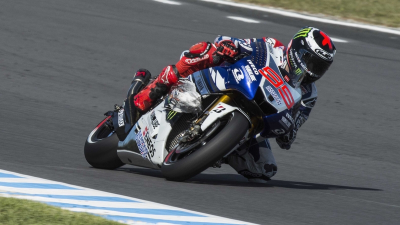 Jorge Lorenzo was forced to pit after an unfortunate seagull became lodged in the right fairing of his Yamaha just after the blind crest at Lukey Heights