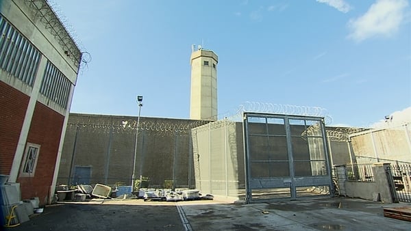 A remote control drone carrying drugs crash landed into an exercise yard within the prison in west Dublin on 24 June