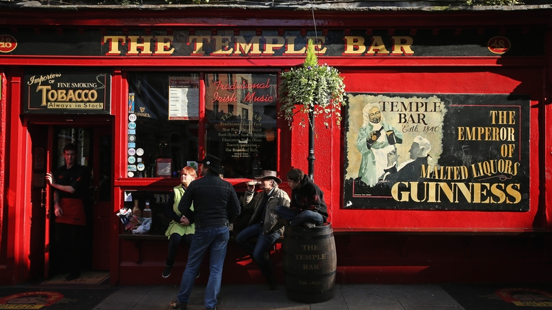 The revenues of €33.12m last year work out at an average weekly revenues of €637,015 for the group that owns the Tempel Bar pub