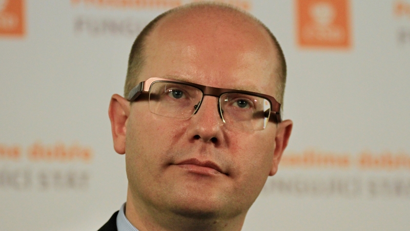 Leader of Czech Social Democrats Bohuslav Sobotka asked to quit by party after narrowly winning election