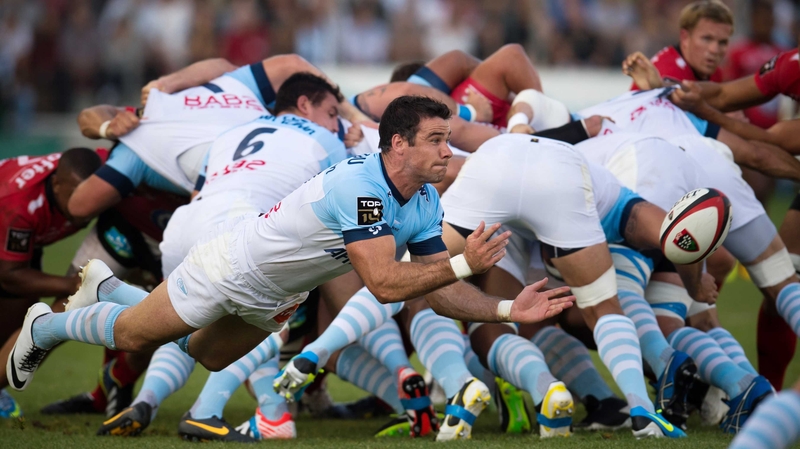 Mike Phillips in action for the French club