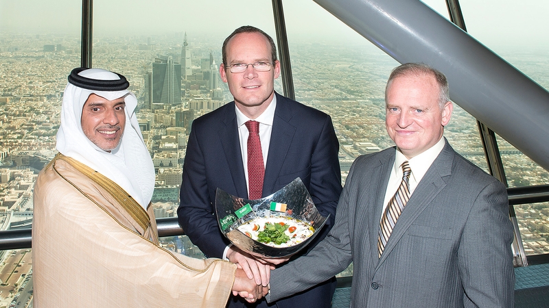 Al Wazeen chairman Saeed M Bajuwaiber, with Minister Simon Coveney and Irish Dairy Board CEO Kevin Lane in the 
Kingdom Tower in Riyadh