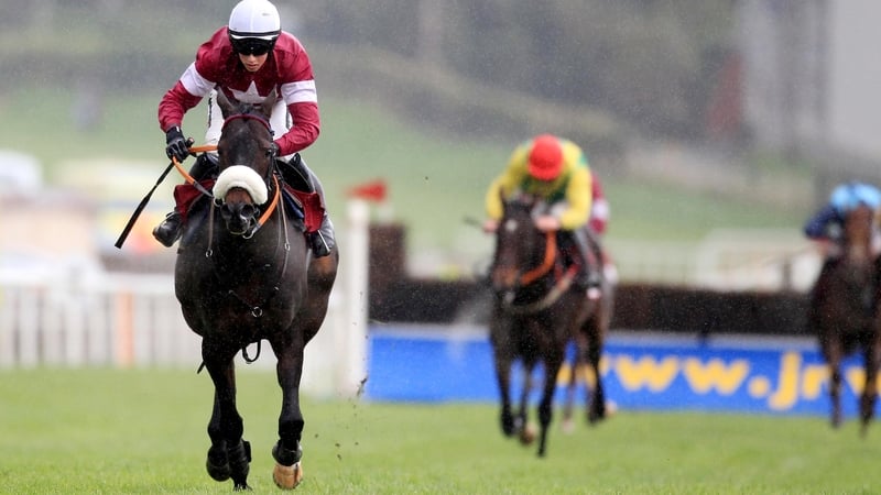 Bryan Cooper onboard Roi Du Mee comes home to win