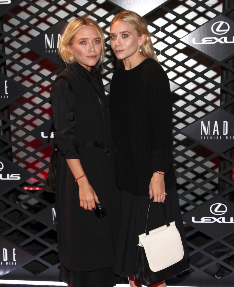 The Olsen twins launch perfume range