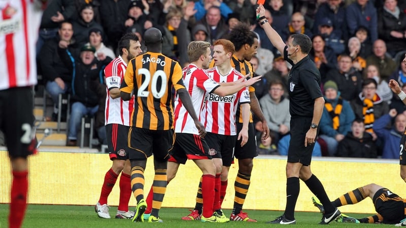Sunderland's Andrea Dossena gets his marching orders