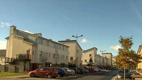 Both men both sustained gunshot wounds to their legs