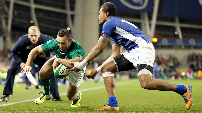 Dave Kearney touches down for the first of his two tries