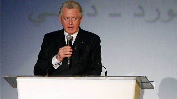 Hein Verbruggen has played down accusations from Lance Armstrong