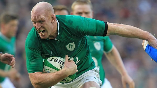 Paul O'Connell has signed up with Munster until 2016
