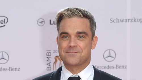 Robbied Williams eyes musical biopic