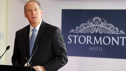 Richard Haass intends to resume his discussions with the delegations
