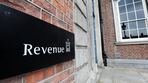 There were 100 settlements, worth €13.77m, in the final three months of 2013